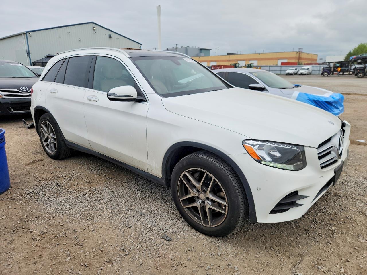 2016 MERCEDES-BENZ GLC 300 4MATIC — снимка 4