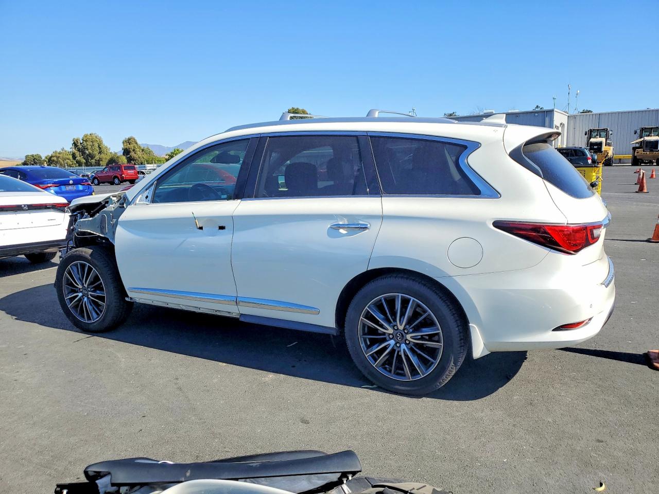 2019 INFINITI QX60 LUXE — снимка 2