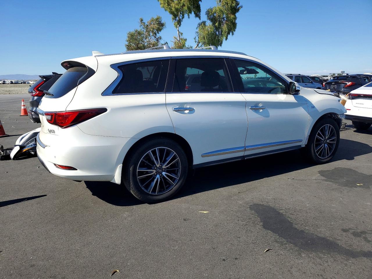 2019 INFINITI QX60 LUXE — снимка 3