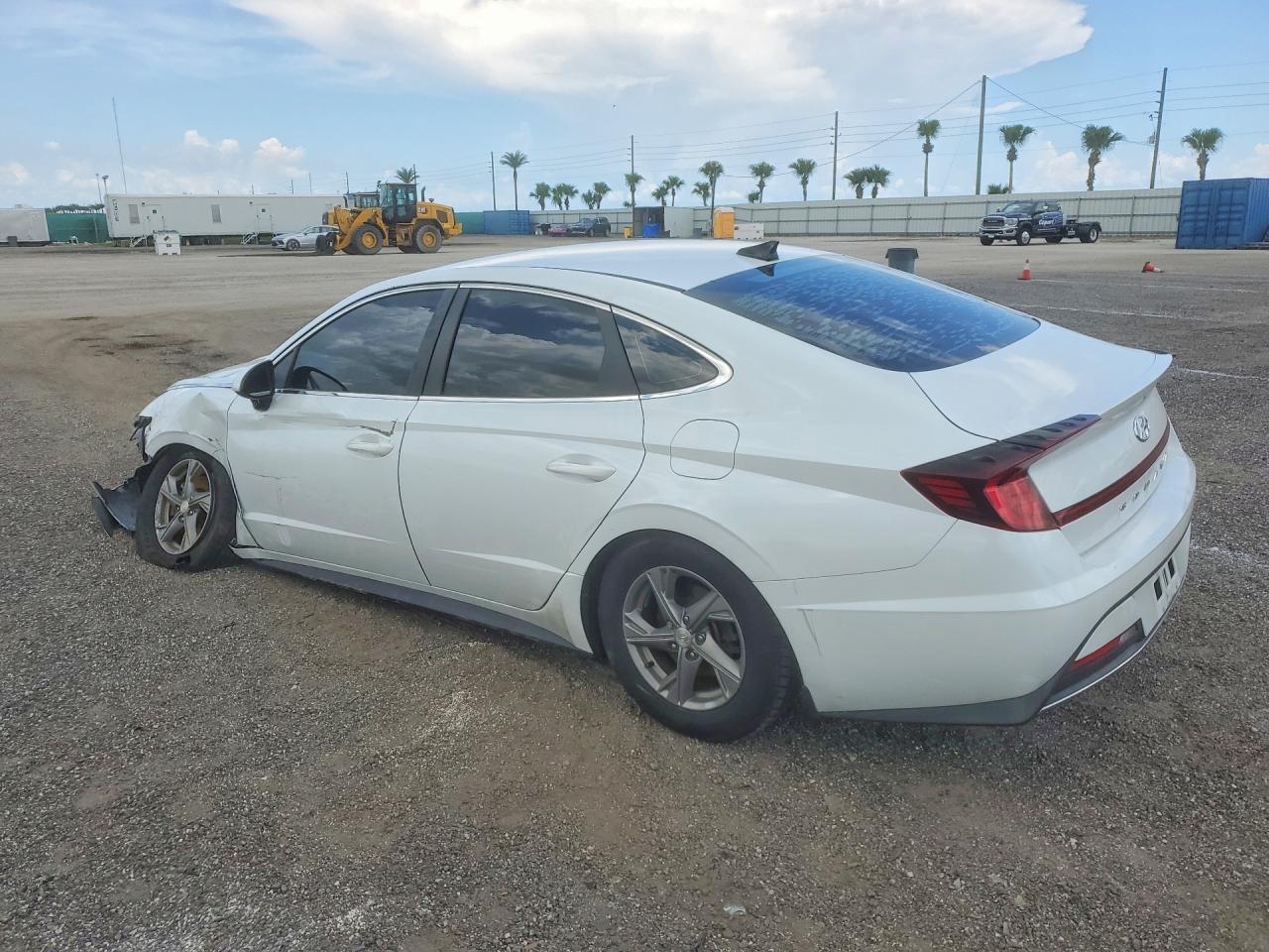 2021 HYUNDAI SONATA SE — снимка 2