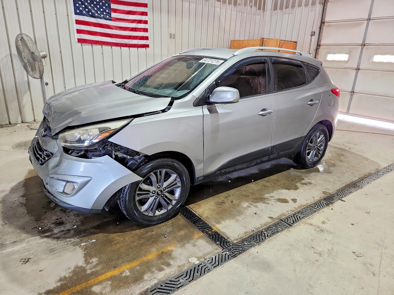 2015 HYUNDAI TUCSON SE