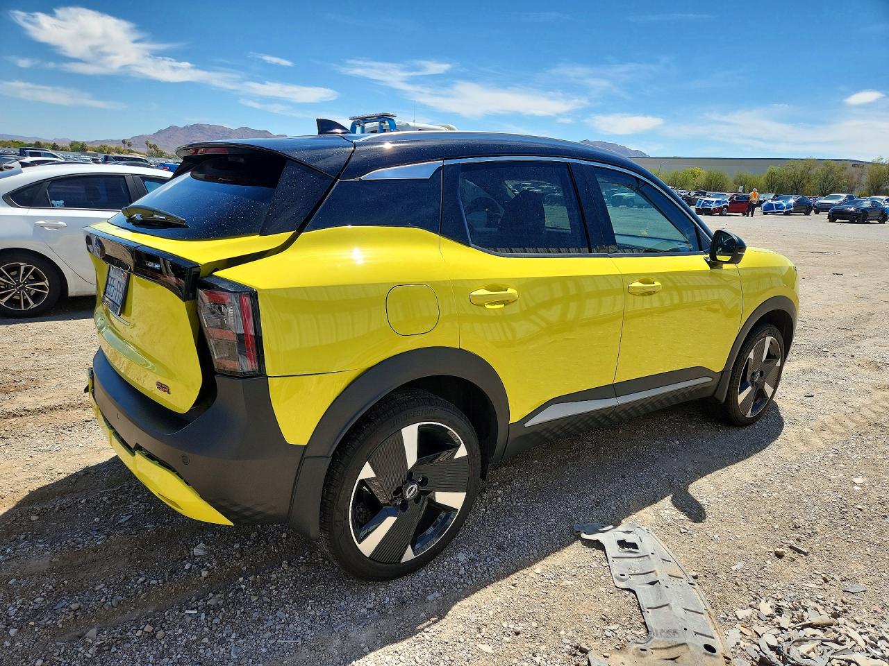 2025 NISSAN KICKS SR — снимка 3
