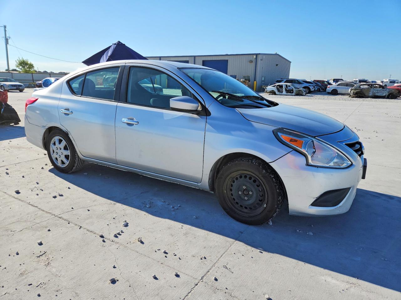 2016 NISSAN VERSA 1.6 SV — снимка 4