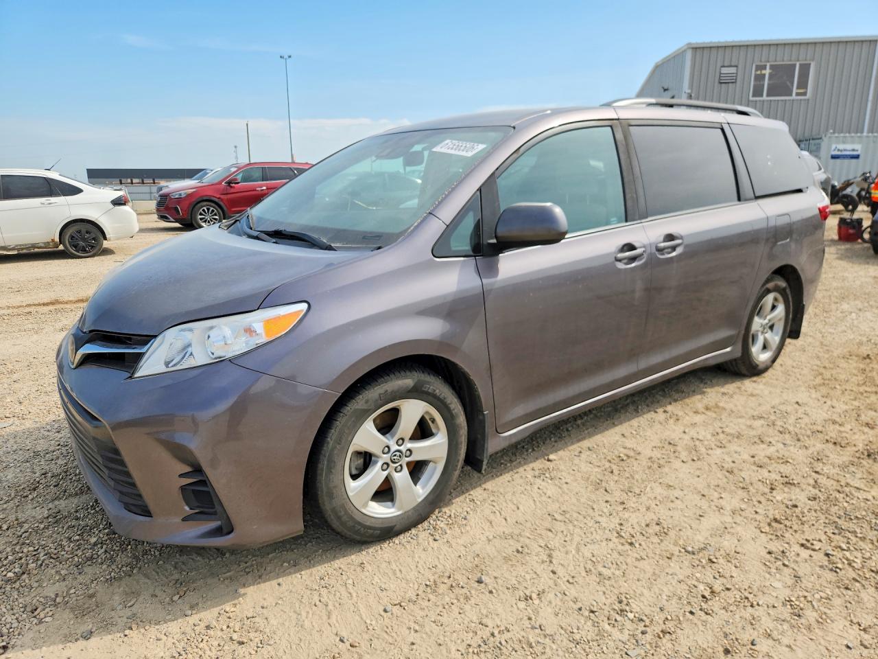 2019 TOYOTA SIENNA LE
