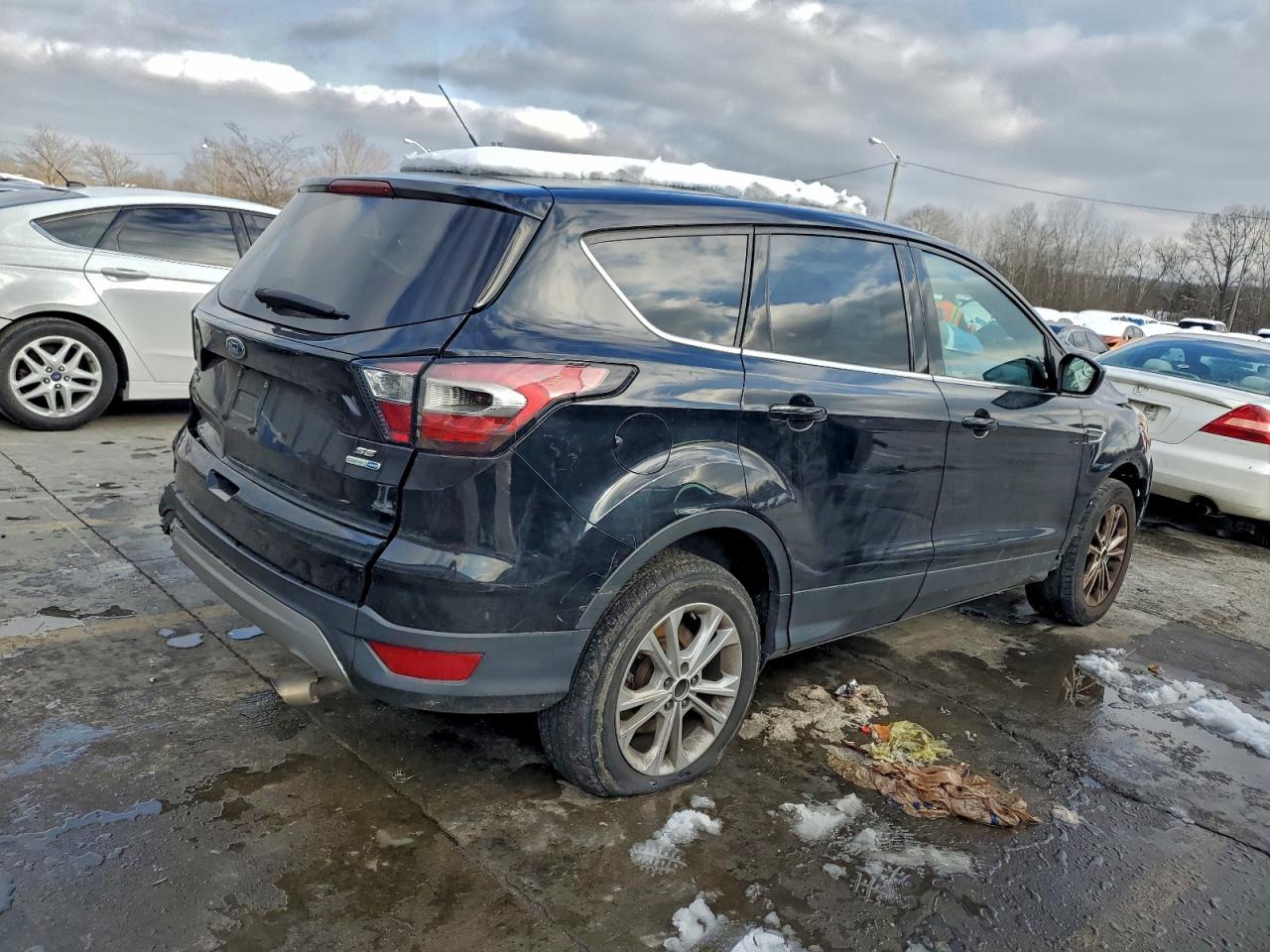 2017 FORD ESCAPE SE — снимка 3