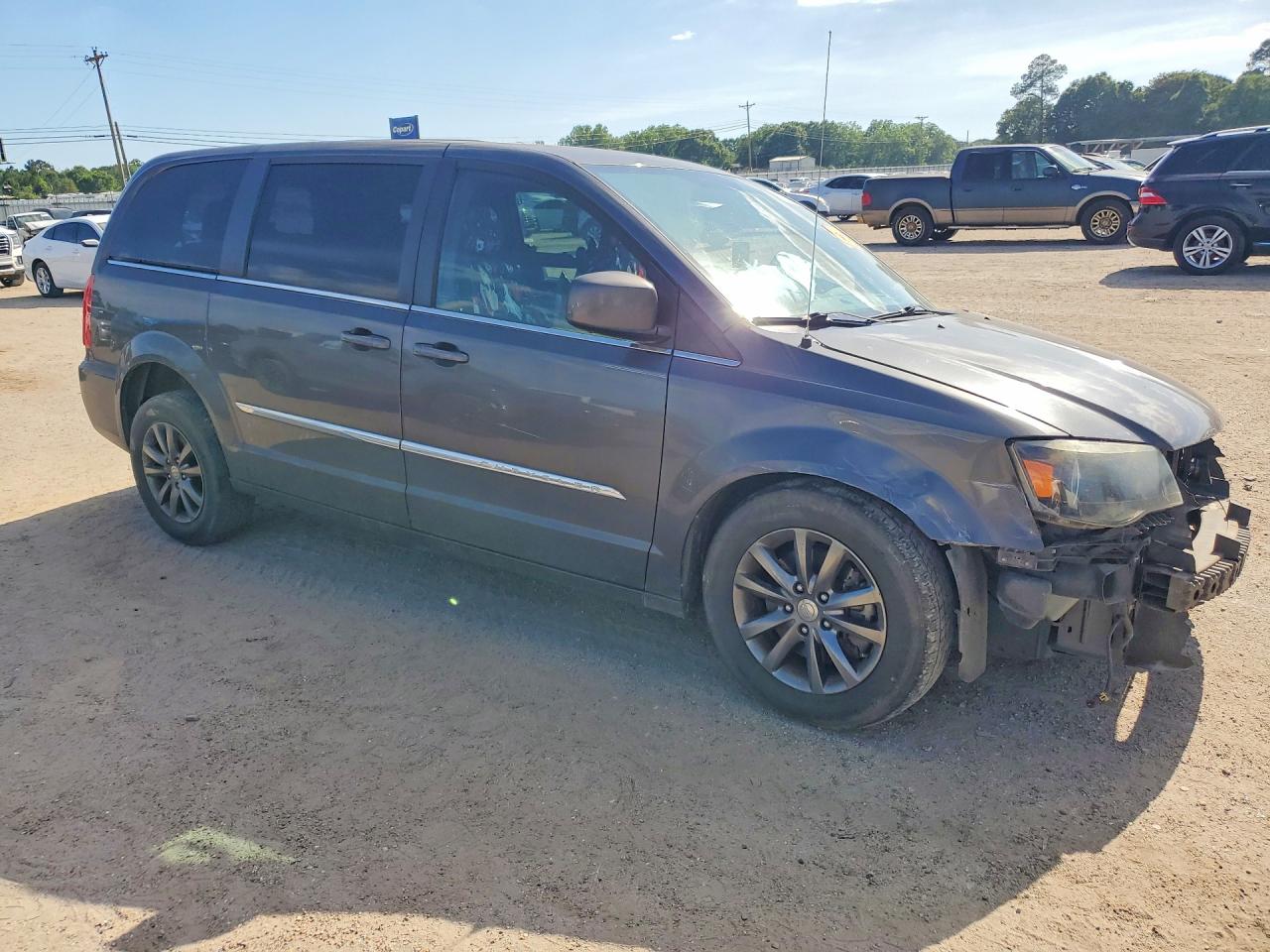 2015 CHRYSLER TOWN & COUNTRY S — снимка 4