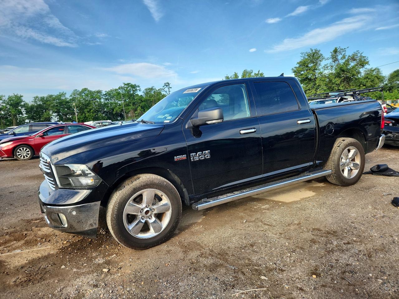 2015 RAM 1500 SLT