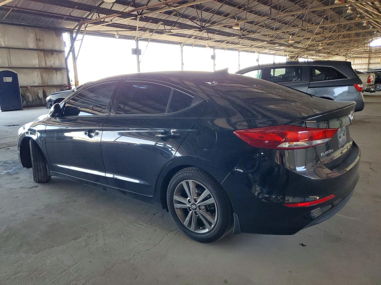 2018 HYUNDAI ELANTRA SEL — снимка 2