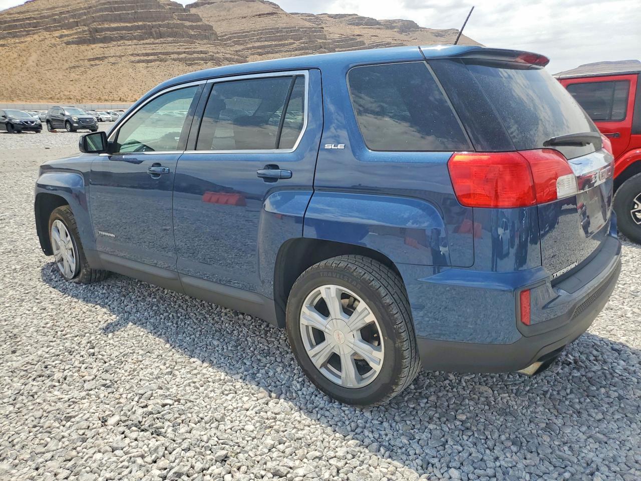 2017 GMC TERRAIN SLE — снимка 2