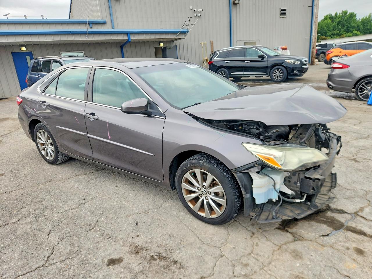 2016 TOYOTA CAMRY XLE — снимка 4