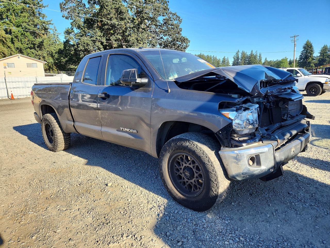 2015 TOYOTA TUNDRA SR5 — снимка 4