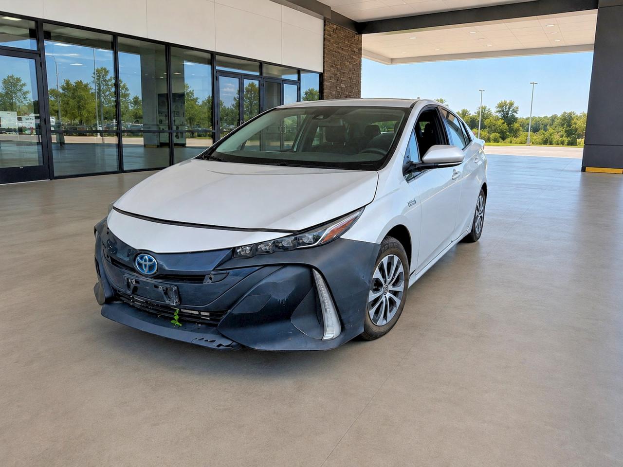 2020 TOYOTA PRIUS PRIME LE — снимка 2