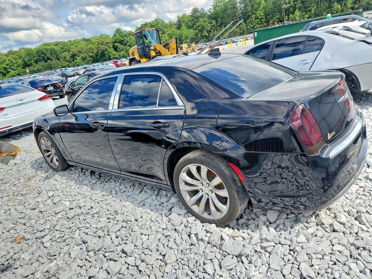 2016 CHRYSLER 300 LIMITED — снимка 2