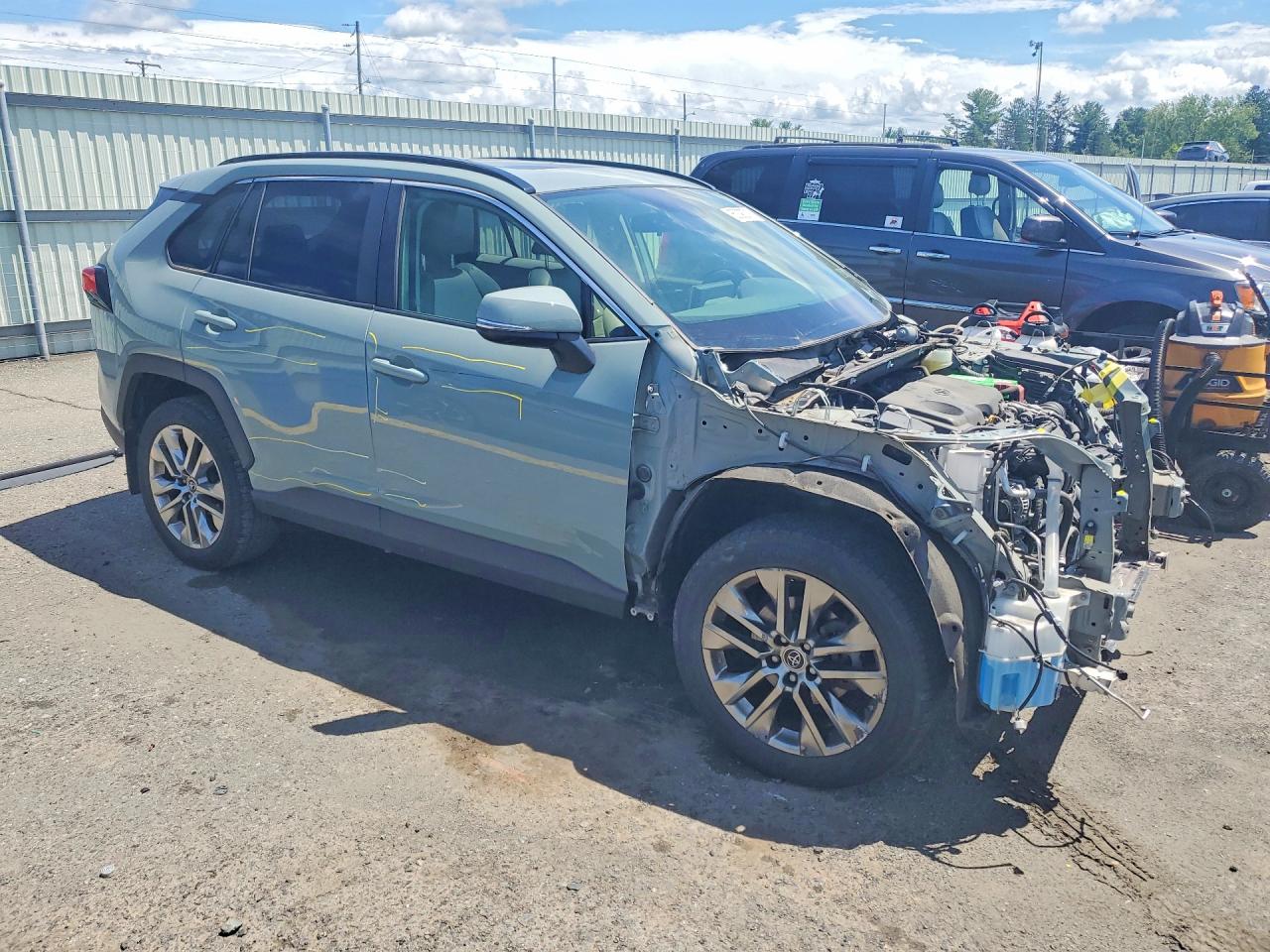 2019 TOYOTA RAV4 XLE PREMIUM — снимка 4