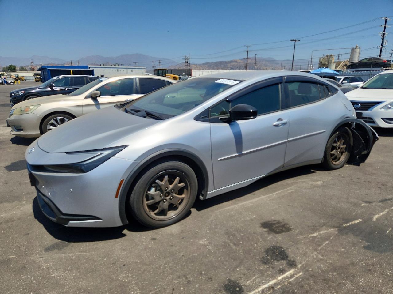 2024 TOYOTA PRIUS LE