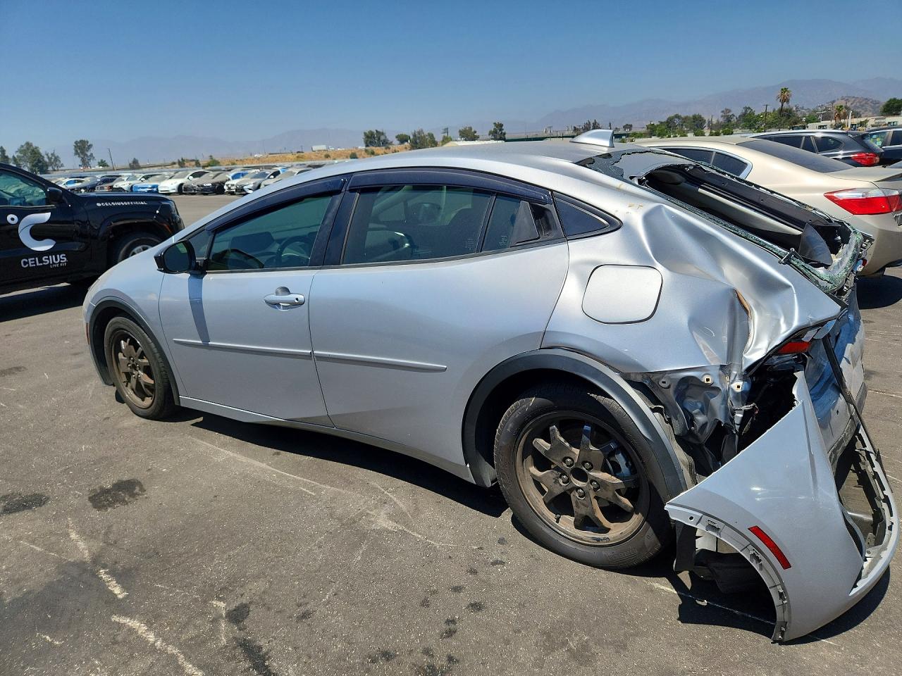 2024 TOYOTA PRIUS LE — снимка 2