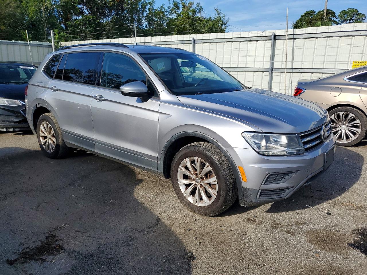 2019 VOLKSWAGEN TIGUAN S — снимка 4