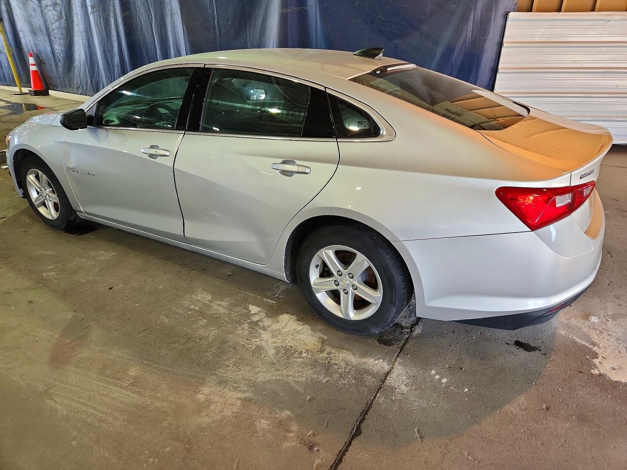 2021 CHEVROLET MALIBU LS — снимка 2