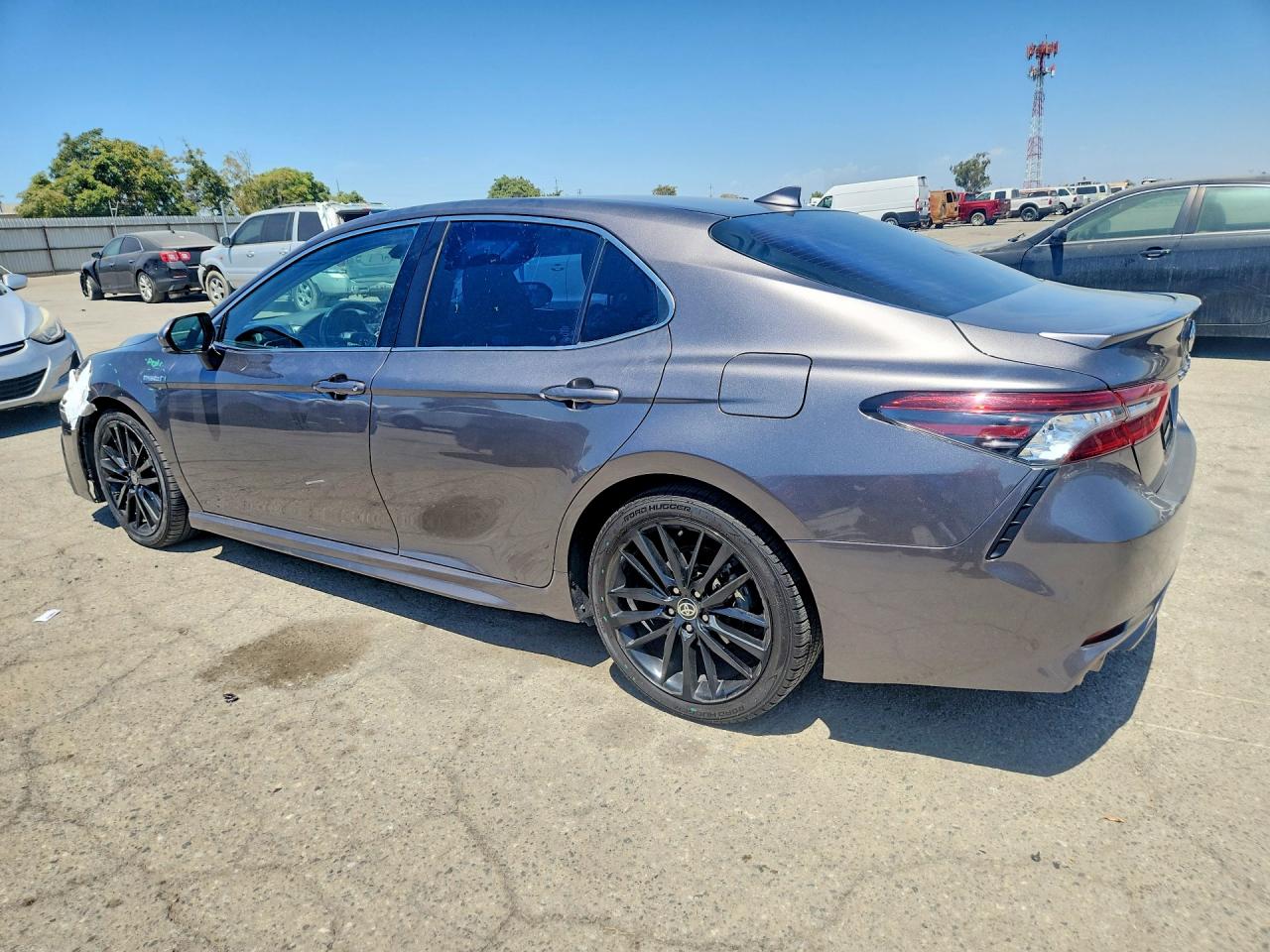 2021 TOYOTA CAMRY XSE — снимка 2