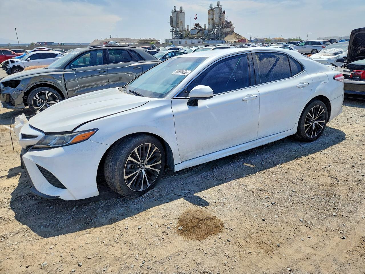 2020 TOYOTA CAMRY SE