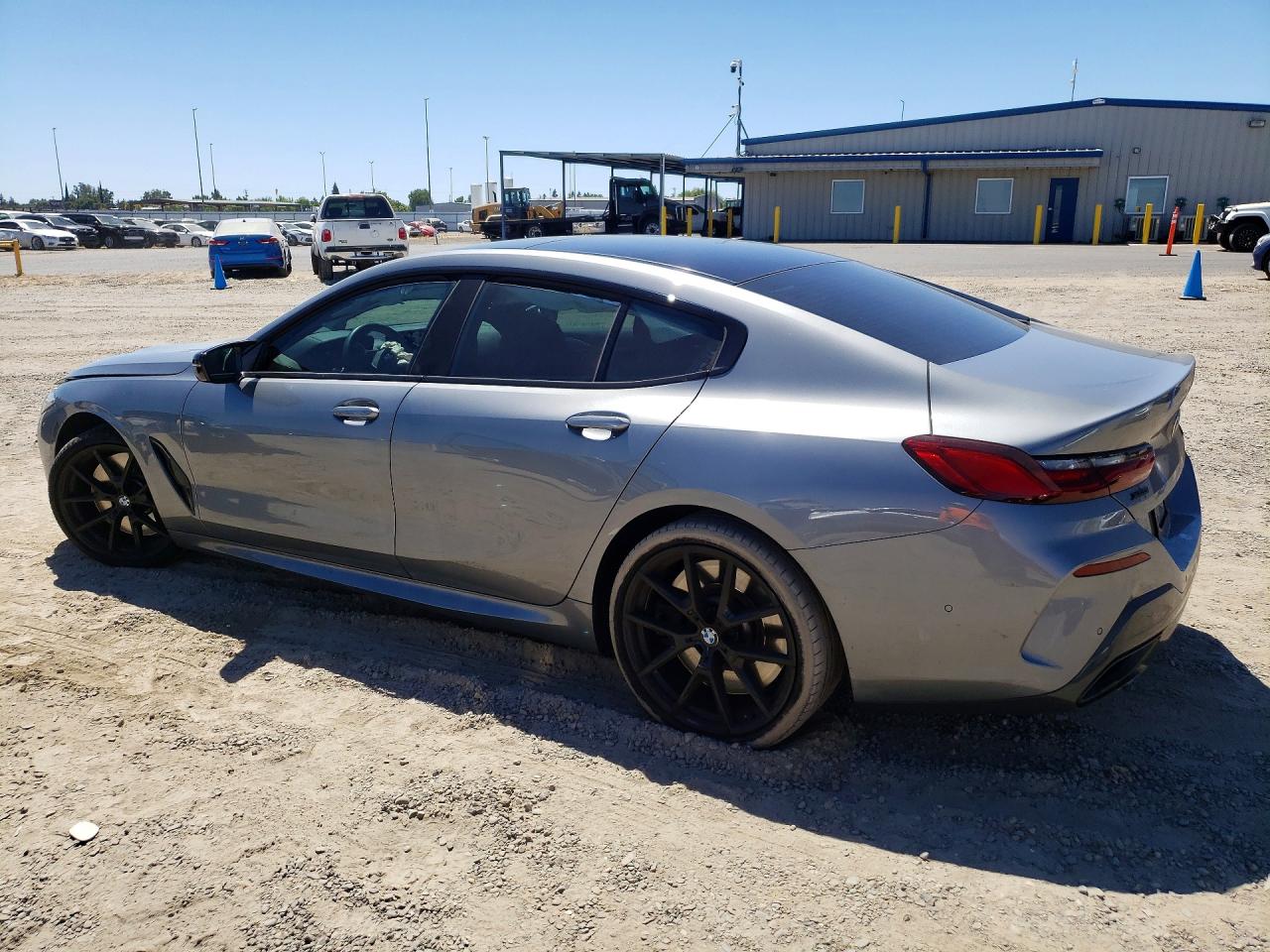 2025 BMW M850XI — снимка 2