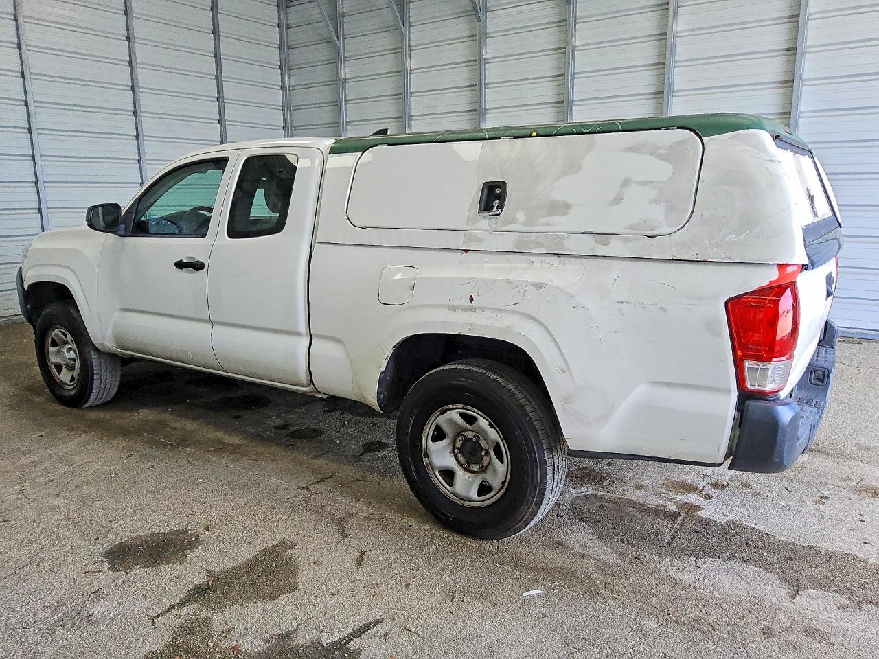 2017 TOYOTA TACOMA SR — снимка 2