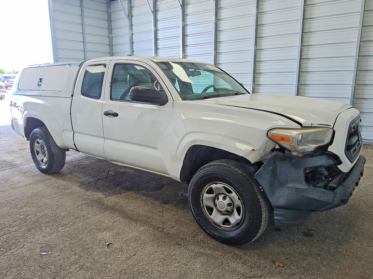 2017 TOYOTA TACOMA SR — снимка 4