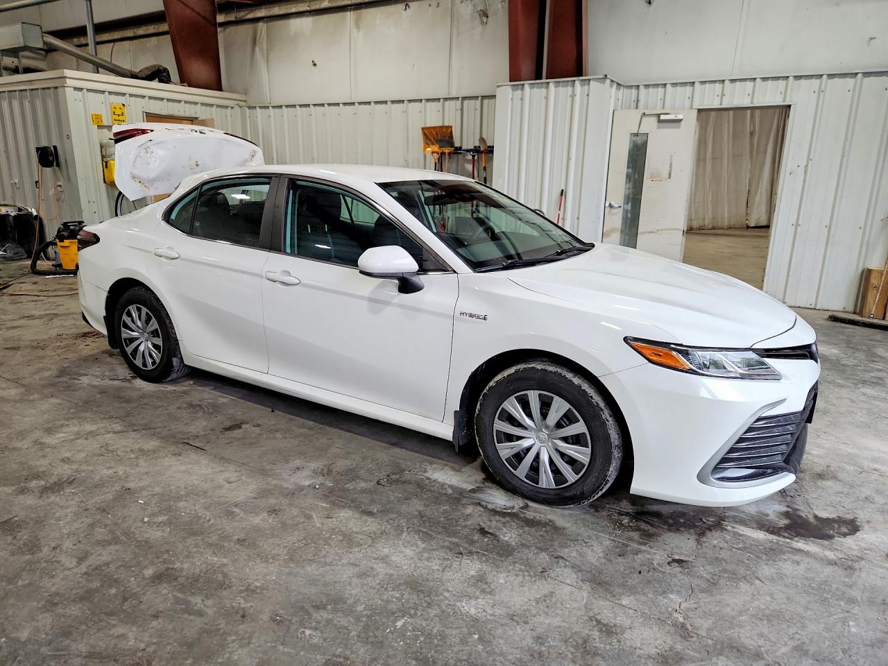 2021 TOYOTA CAMRY LE — снимка 4