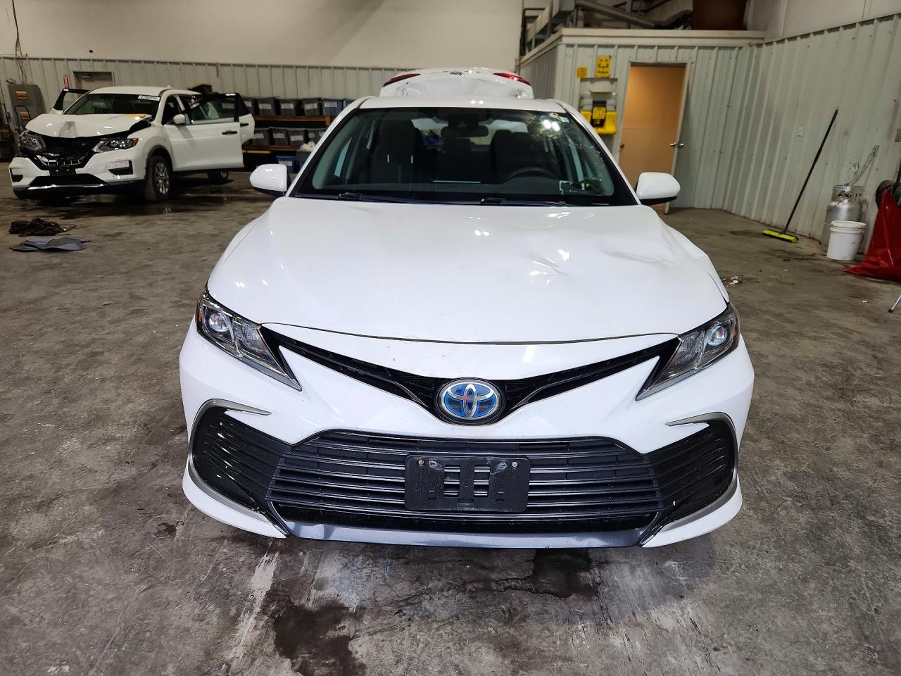 2021 TOYOTA CAMRY LE — снимка 5