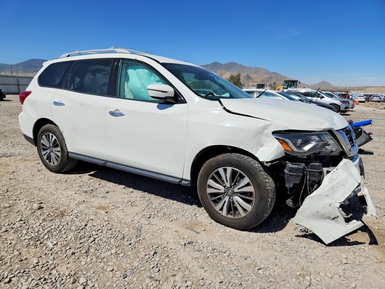 2017 NISSAN PATHFINDER SV — снимка 4