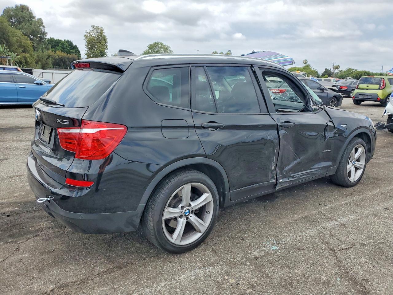 2017 BMW X3 XDRIVE28I — снимка 3