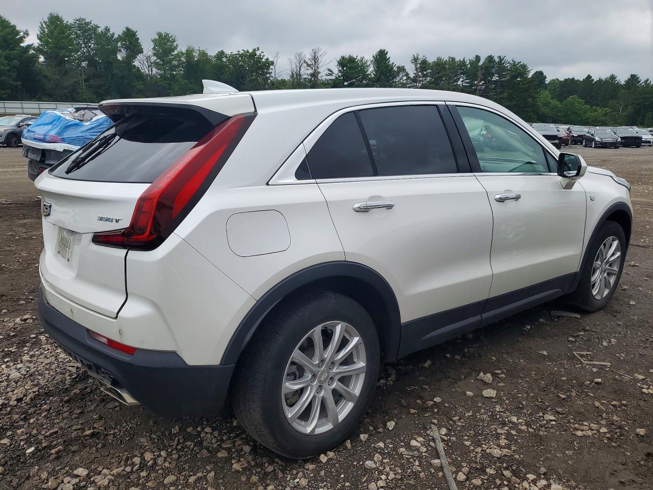2022 CADILLAC XT4 LUXURY — снимка 3