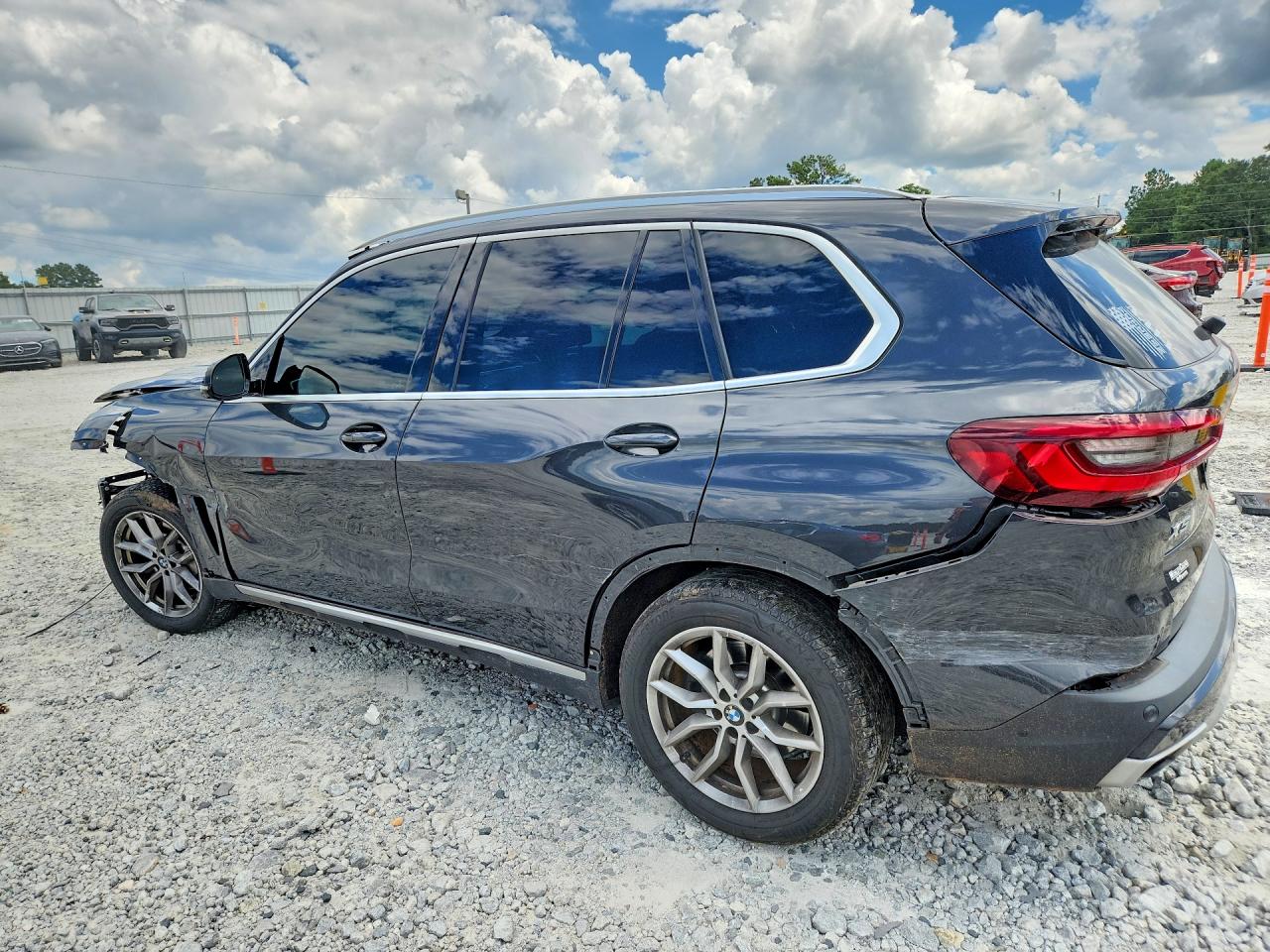2022 BMW X5 SDRIVE 40I — снимка 2