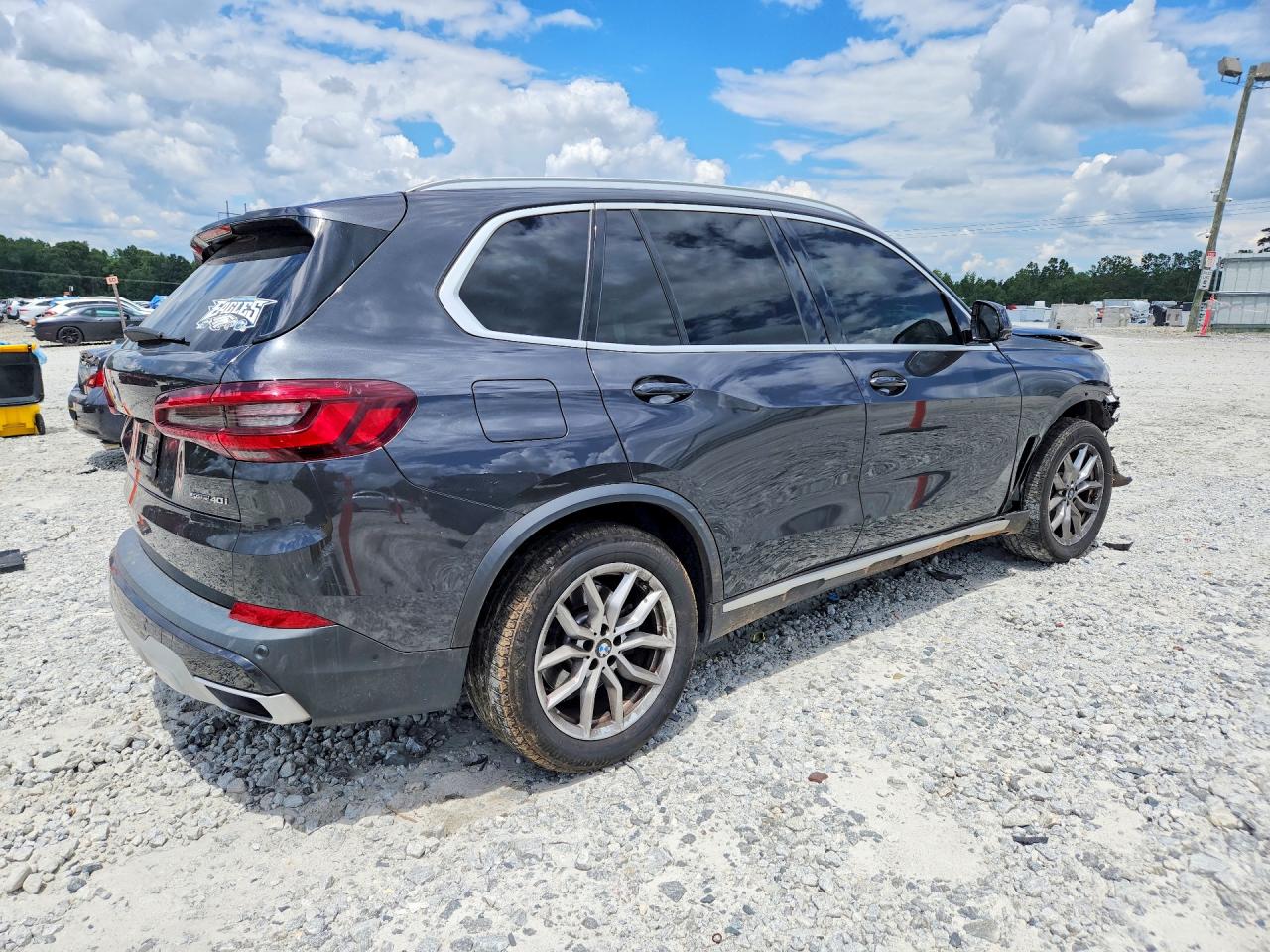 2022 BMW X5 SDRIVE 40I — снимка 3