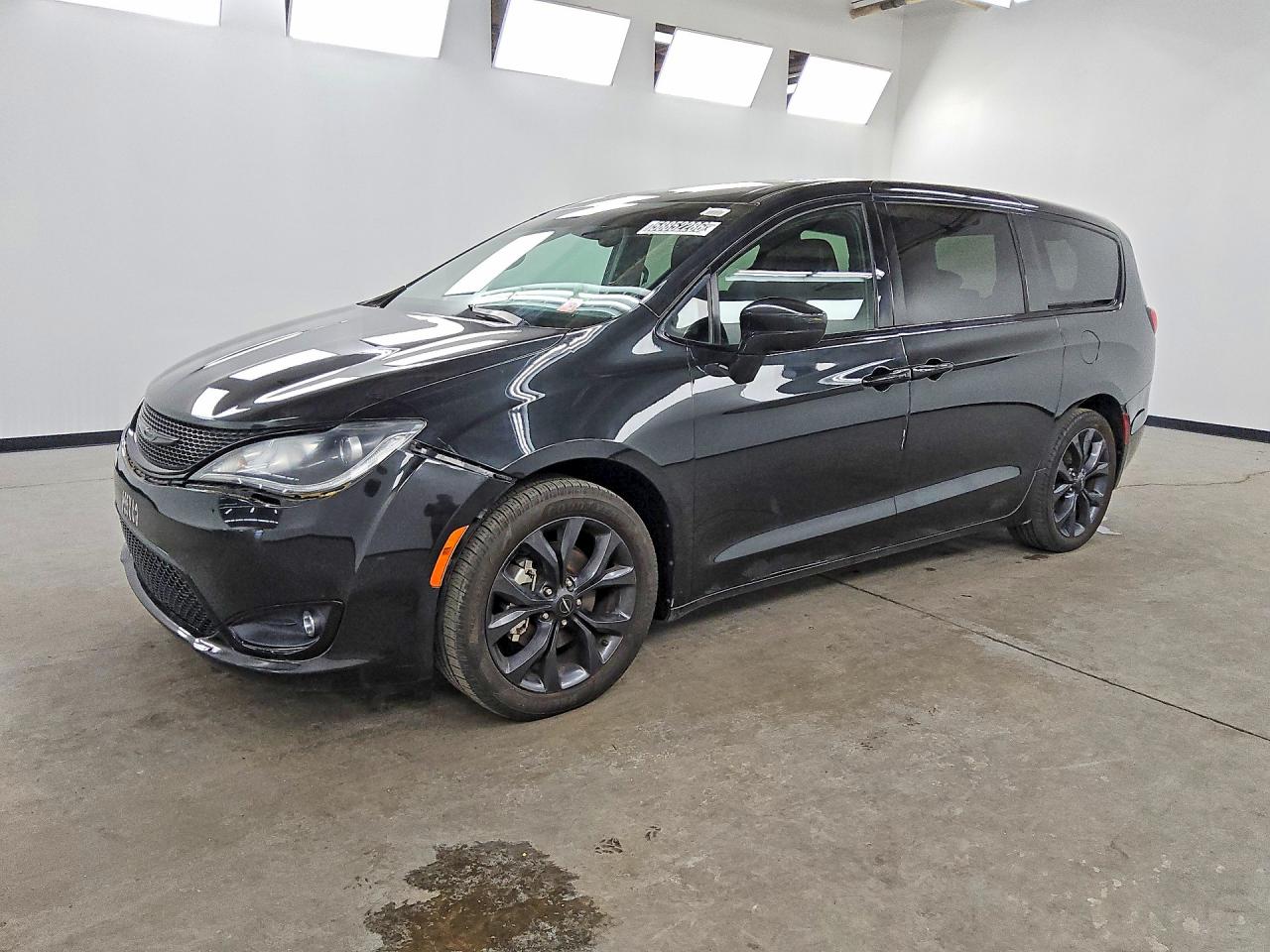 2018 CHRYSLER PACIFICA TOURING PLUS