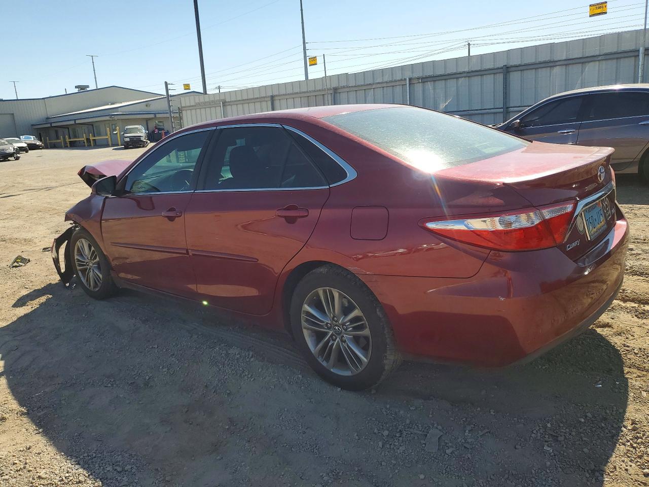 2017 TOYOTA CAMRY SE — снимка 2