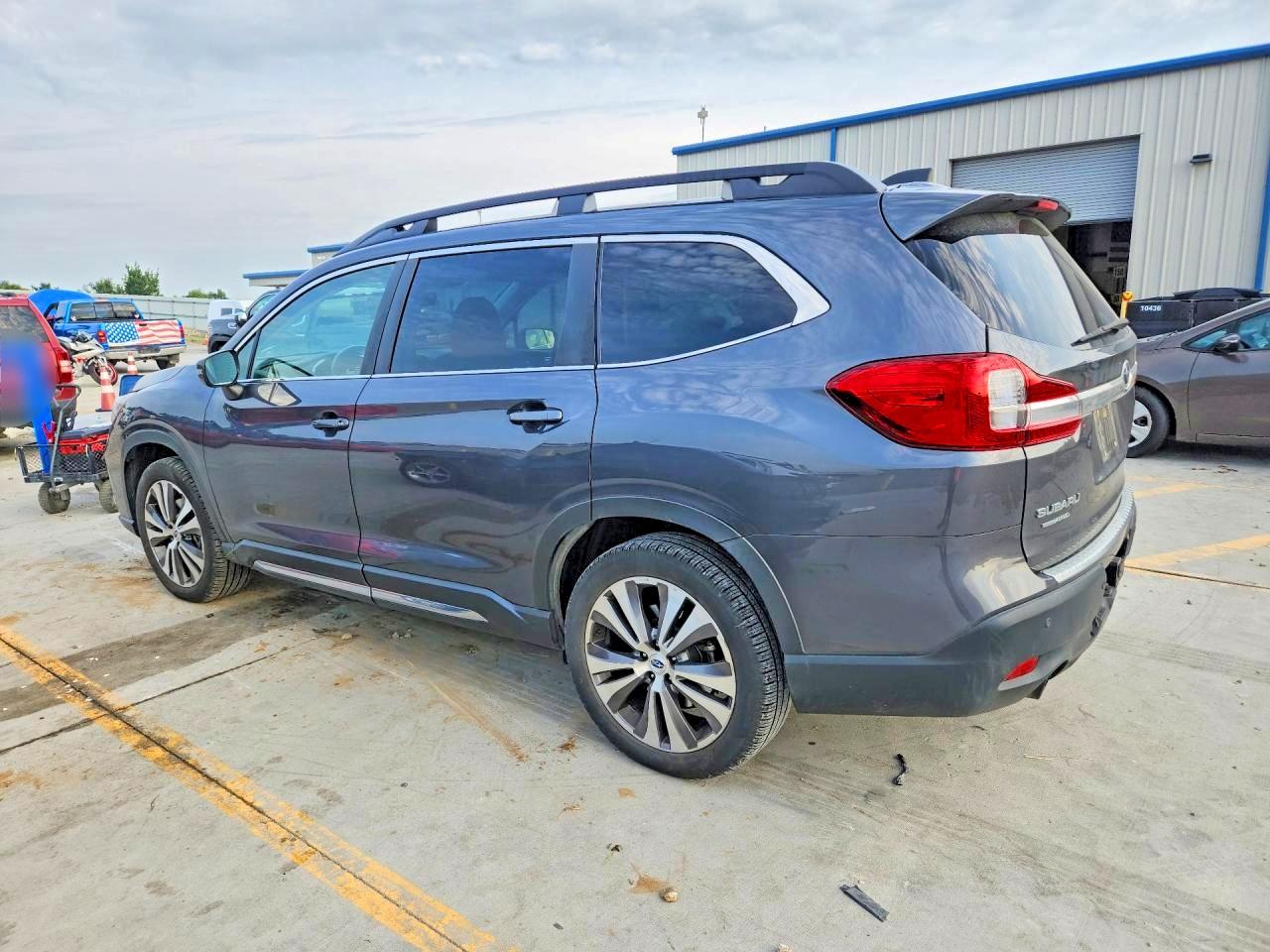 2019 SUBARU ASCENT LIMITED — снимка 2