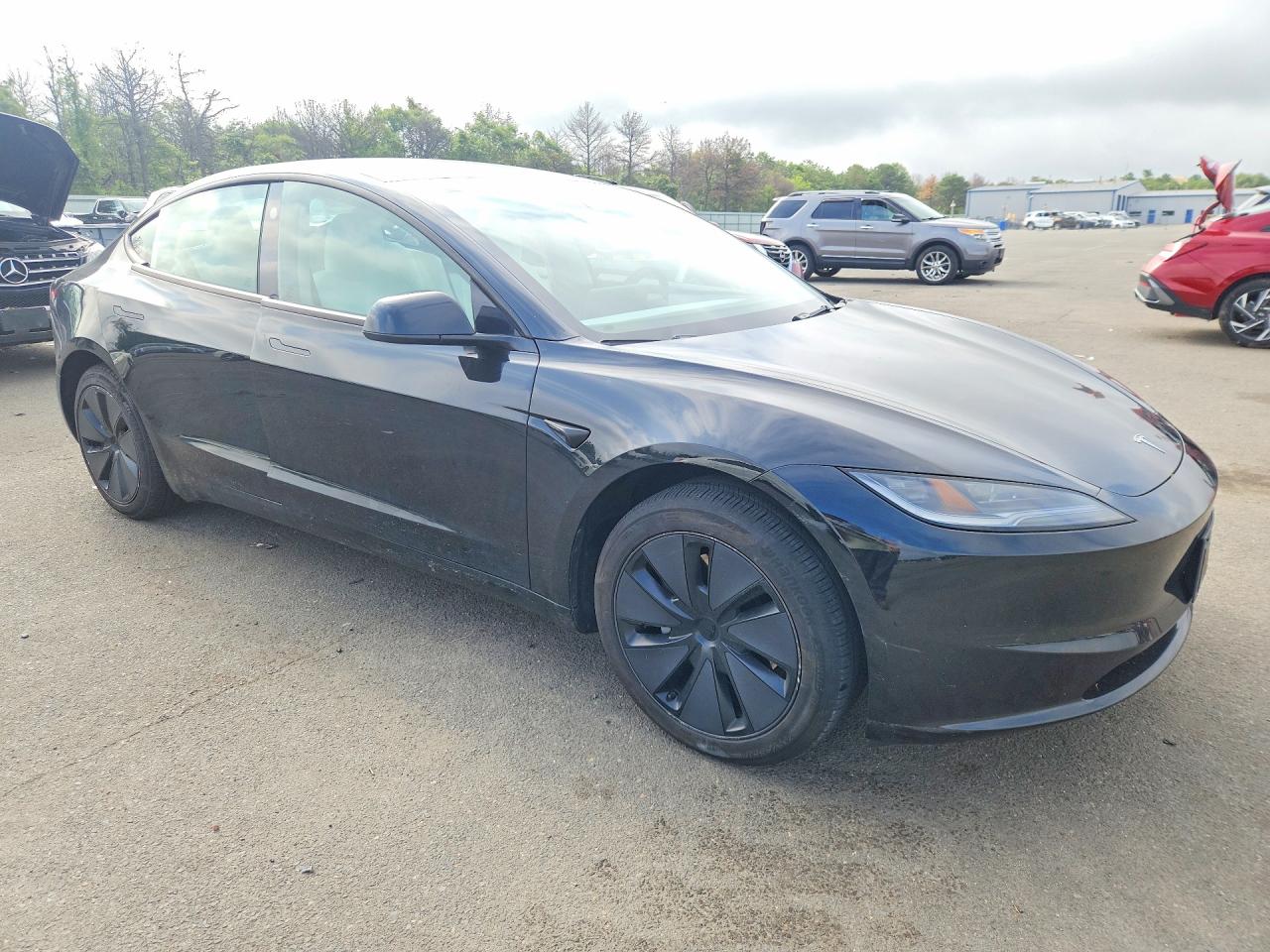 2025 TESLA MODEL 3 — снимка 4