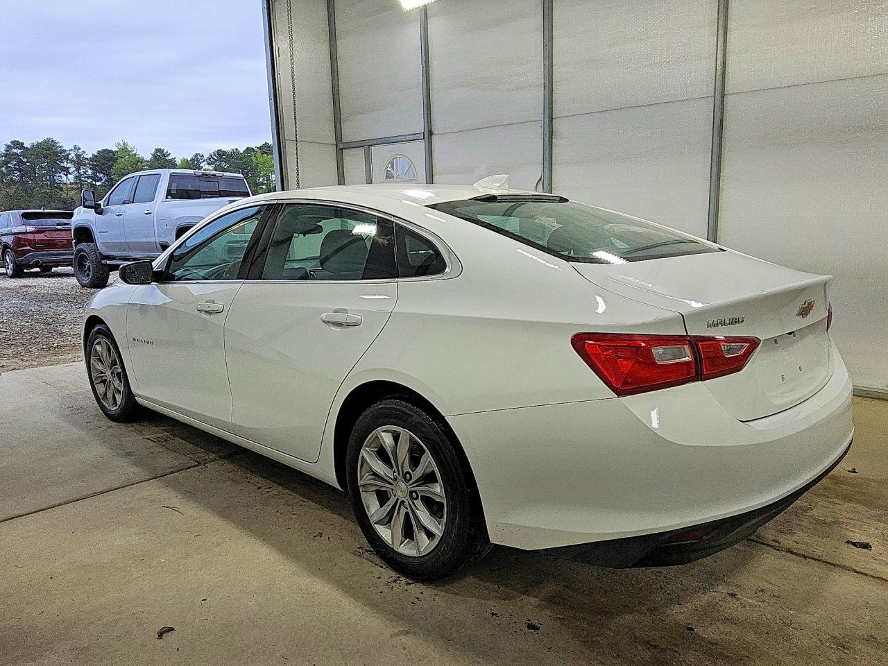 2023 CHEVROLET MALIBU LT — снимка 2