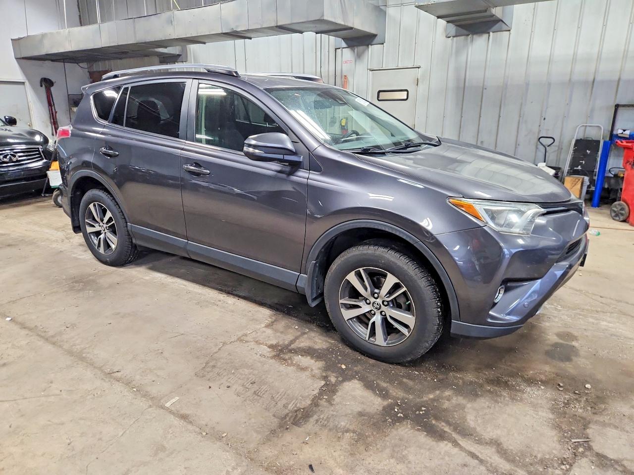 2018 TOYOTA RAV4 XLE — снимка 4