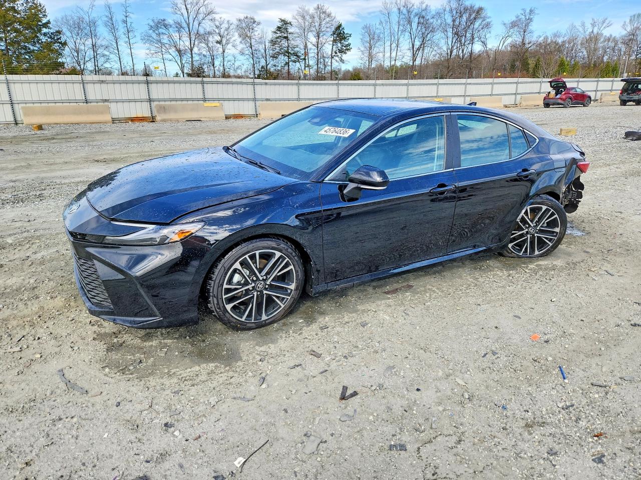 2025 TOYOTA CAMRY XLE