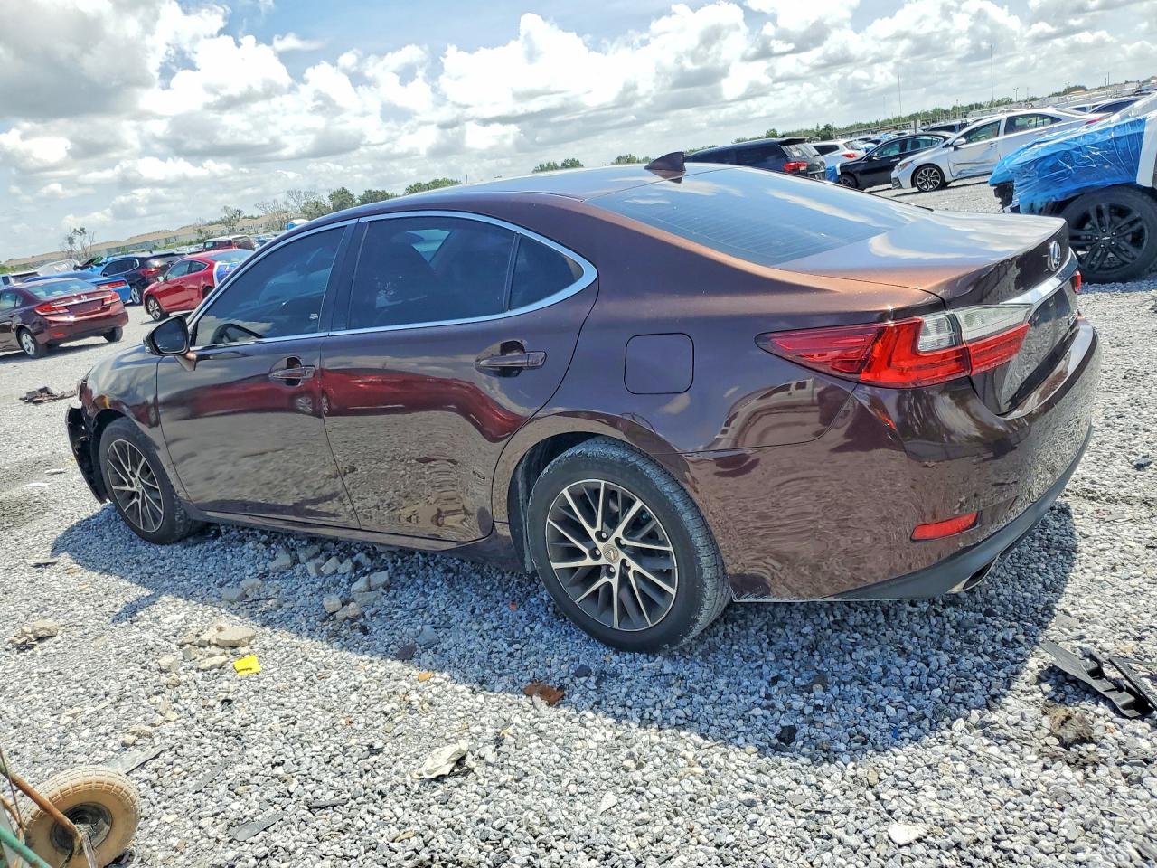 2017 LEXUS ES 350 — снимка 2
