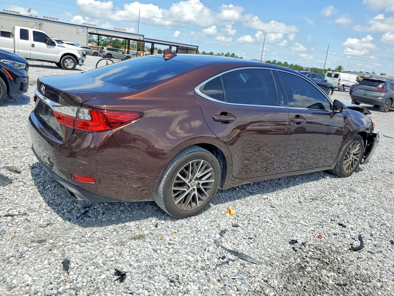 2017 LEXUS ES 350 — снимка 3