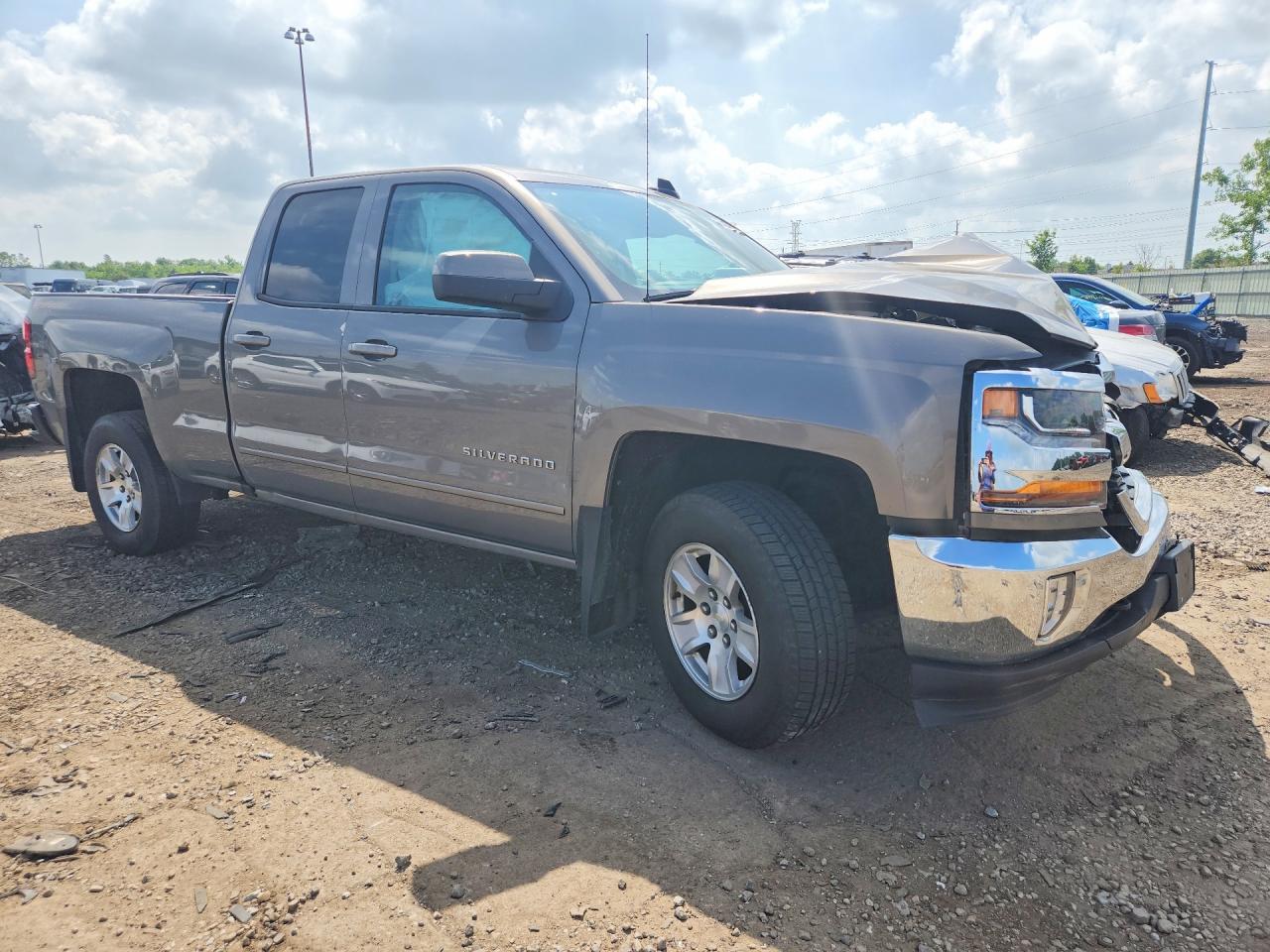 2017 CHEVROLET SILVERADO K1500 LT — снимка 4