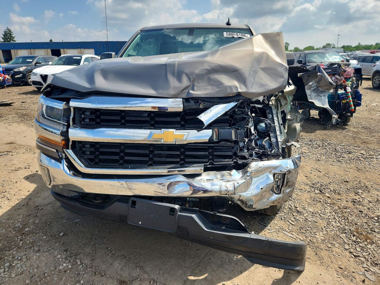 2017 CHEVROLET SILVERADO K1500 LT — снимка 5