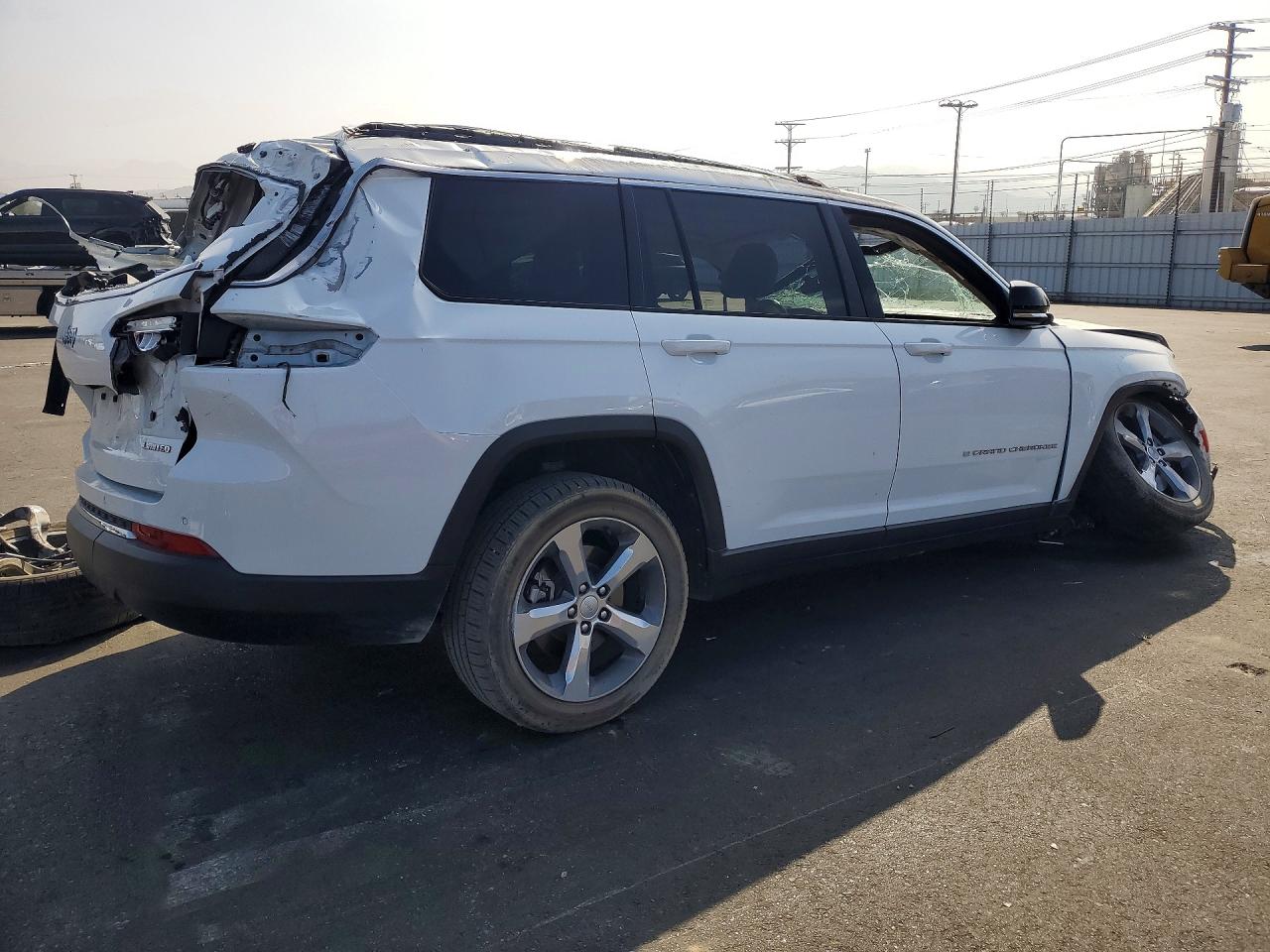 2021 JEEP GRAND CHEROKEE L LIMITED — снимка 3