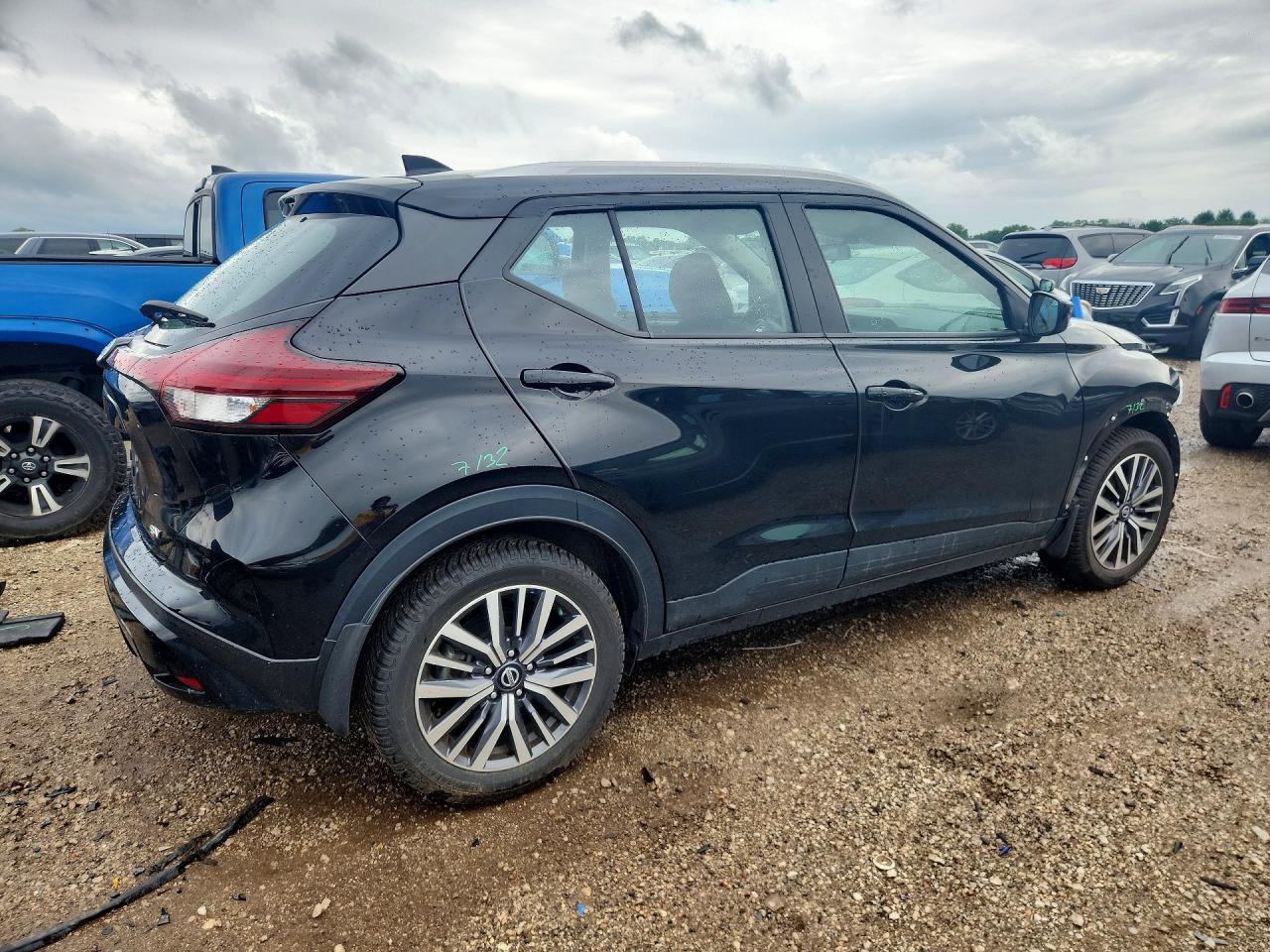 2021 NISSAN KICKS SV — снимка 3