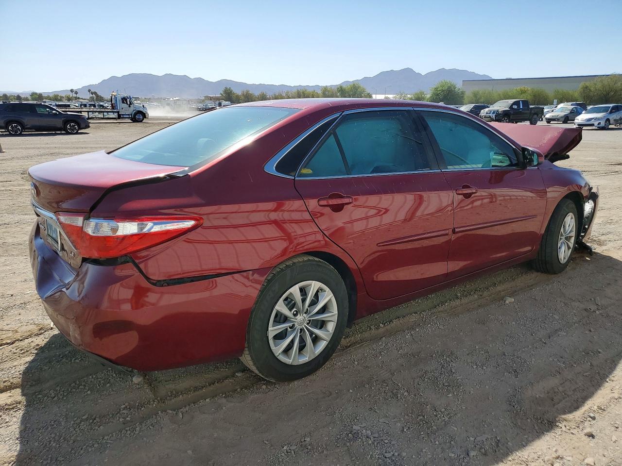 2017 TOYOTA CAMRY LE — снимка 3