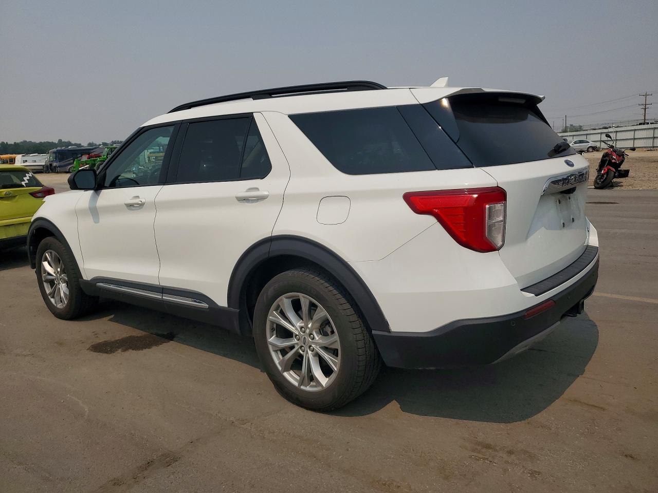 2020 FORD EXPLORER XLT — снимка 2