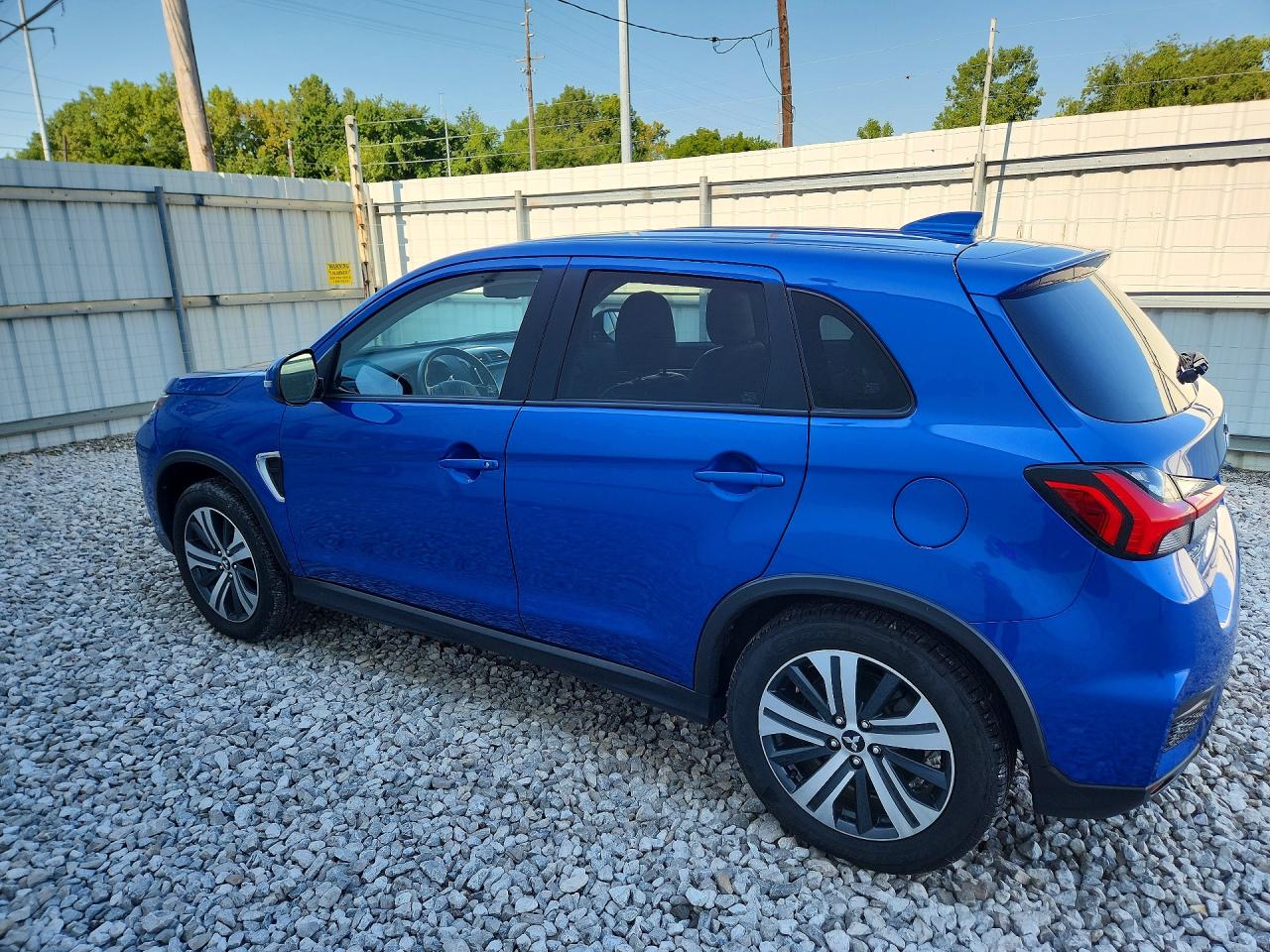 2024 MITSUBISHI OUTLANDER SPORT S/SE — снимка 2